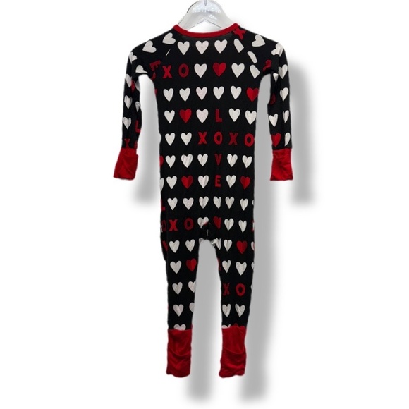 Little Sleepies | Bamboo Zippy | Limited Edition XOXO Hearts Black Red | 12-18mo - Picture 2 of 9